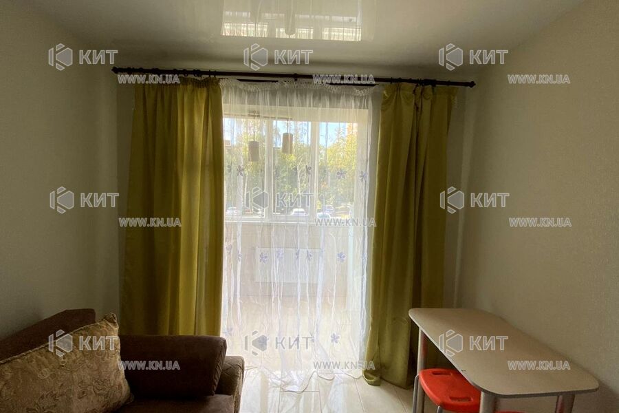 Продаж квартири Харків, Олексіївка, 20м²