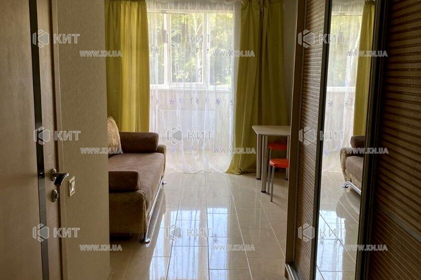 Продаж квартири Харків, Олексіївка, 20м²