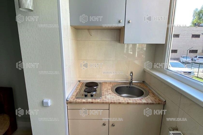 Продаж квартири Харків, Олексіївка, 20м²