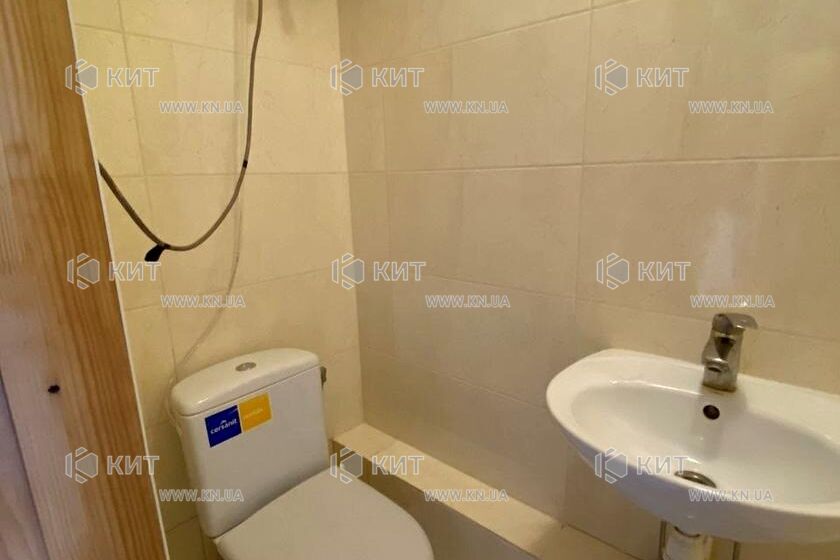 Продаж квартири Харків, Олексіївка, 20м²