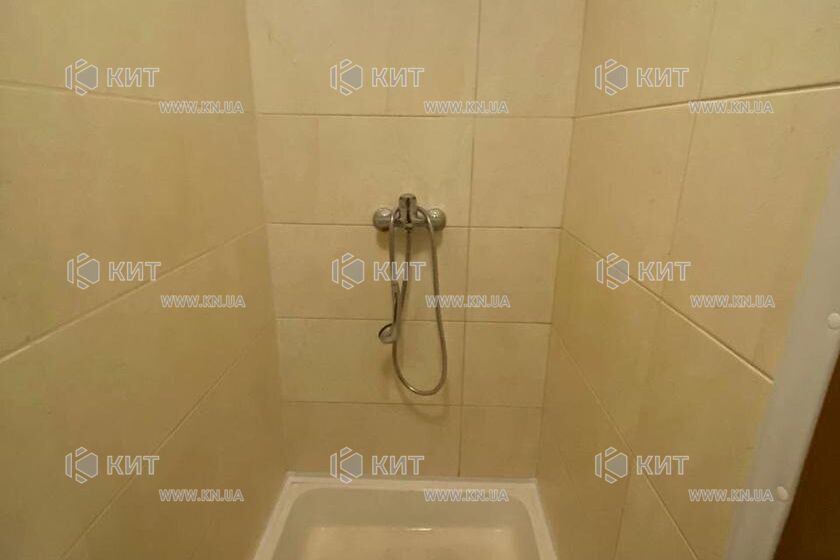 Продаж квартири Харків, Олексіївка, 20м²