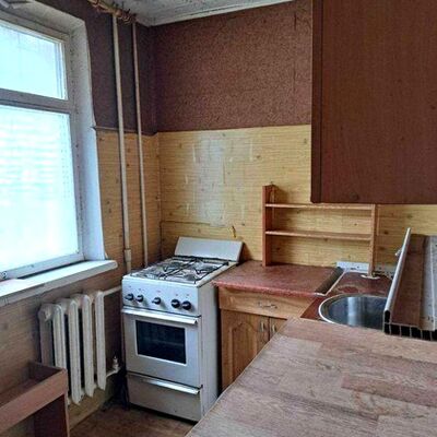 Продажа 	 Харків,  Байрона (Героїв Сталінграда) пр.   1/5