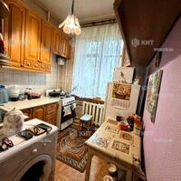 Продаж квартири Харків, ХТЗ, Рогань, 30м²