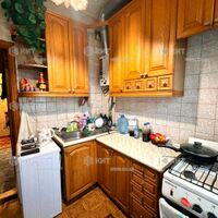Продаж квартири Харків, ХТЗ, Рогань, 30м²