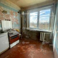 Продаж квартири Харків, ХТЗ, Рогань, 45м²