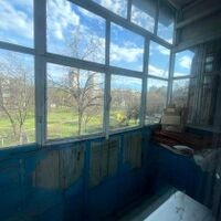 Продаж квартири Харків, ХТЗ, Рогань, 45м²