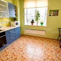 Продаж квартири Харків, ХТЗ, Рогань, 64м²