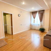 Продаж квартири Харків, ХТЗ, Рогань, 64м²