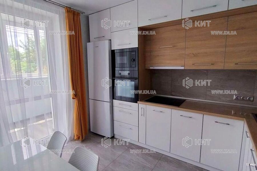Продаж квартири Харків, ХТЗ, Рогань, 48.1м²