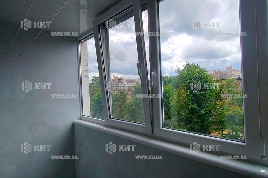 Продаж квартири Харків, ХТЗ, Рогань, 48.1м²