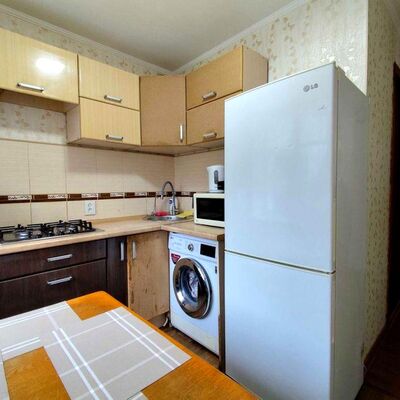 Продажа 	 Харків,  Бригади Хартія (Маршала Рибалка) вул.   48/24