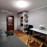 Продаж квартири Харків, ХТЗ, Рогань, 45м²