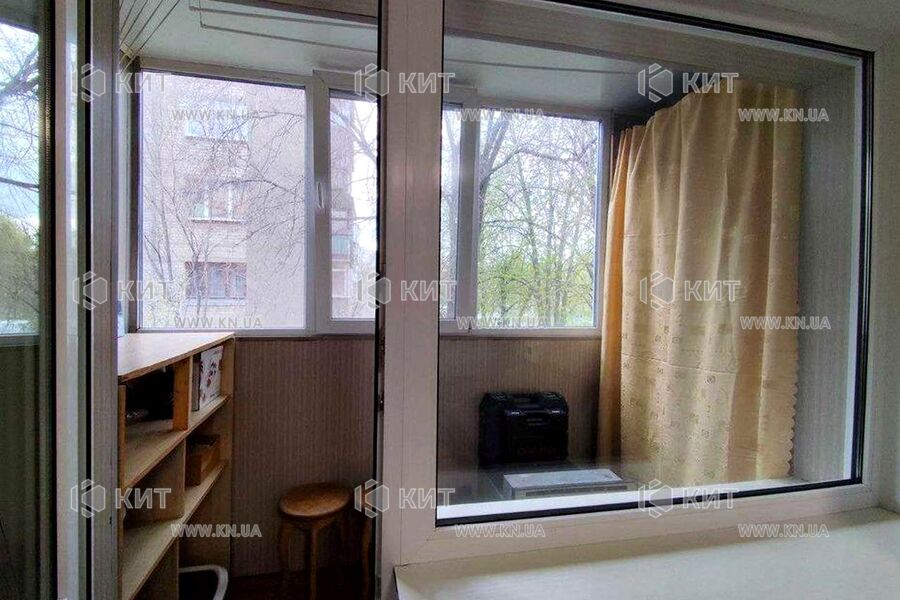 Продаж квартири Харків, ХТЗ, Рогань, 45м²
