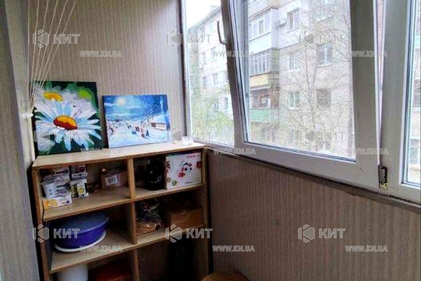 Продаж квартири Харків, ХТЗ, Рогань, 45м²