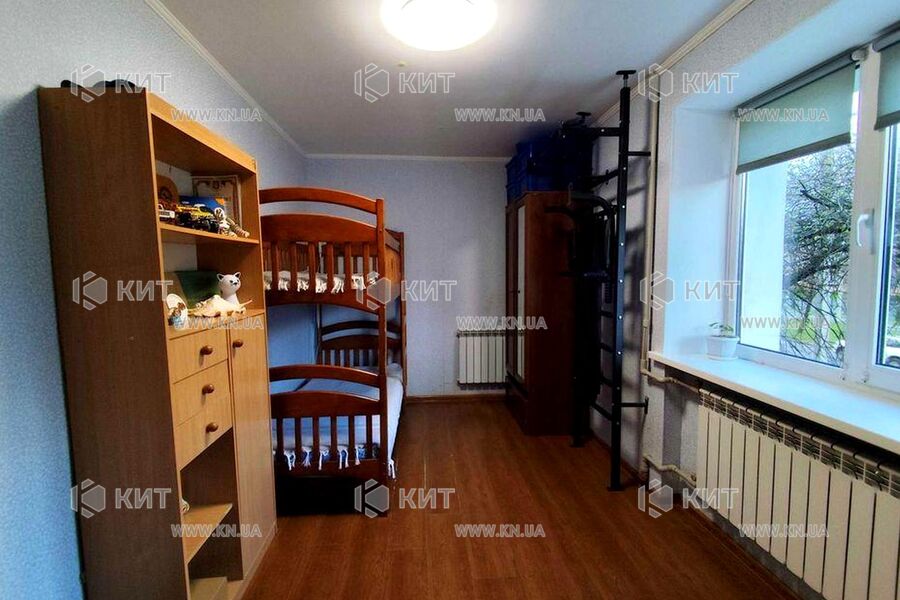 Продаж квартири Харків, ХТЗ, Рогань, 45м²