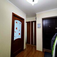 Продаж квартири Харків, ХТЗ, Рогань, 45м²