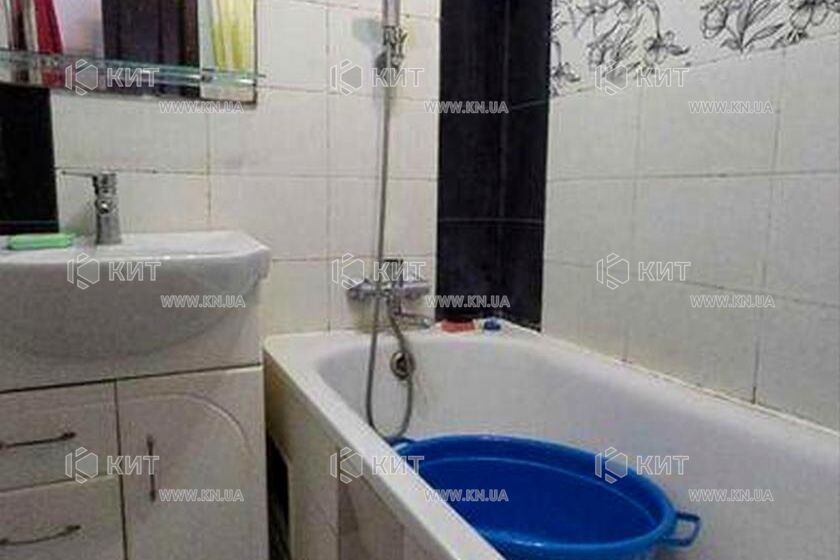 Продажа квартиры Харьков, ХТЗ, Рогань, 65м²
