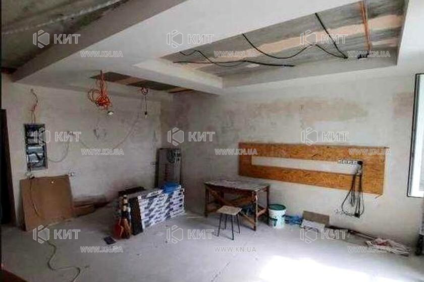 Продаж квартири Харків, ХТЗ, Рогань, 42м²