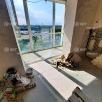 Продаж квартири Харків, ХТЗ, Рогань, 42м²