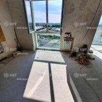 Продаж квартири Харків, ХТЗ, Рогань, 42м²