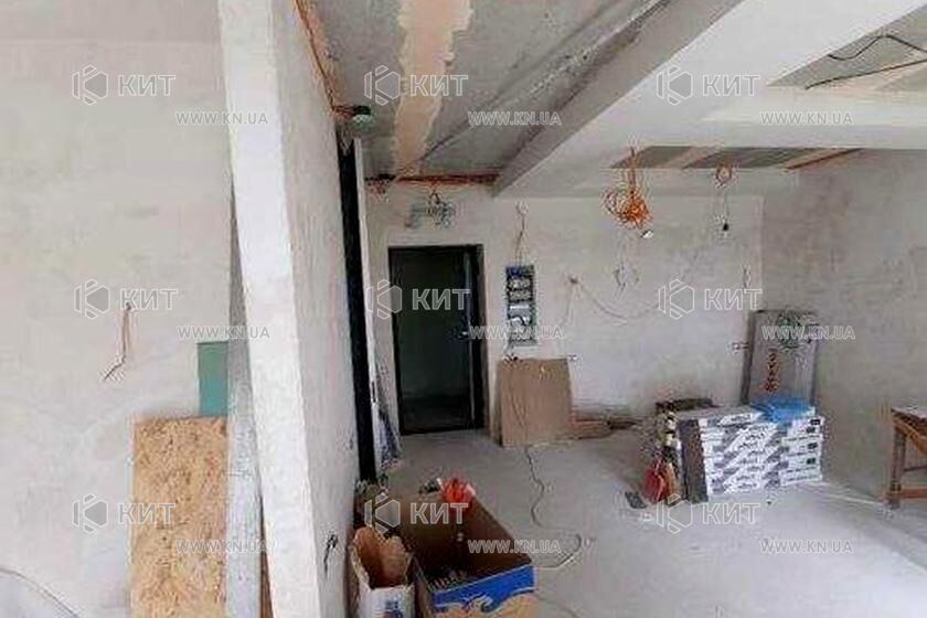 Продаж квартири Харків, ХТЗ, Рогань, 42м²