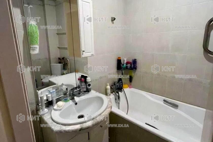 Продажа квартиры Харьков, Спортивная, Гагарина, Защитников, 68.6м²