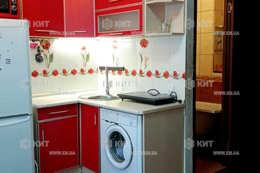 Продаж квартири Харків, ХТЗ, Рогань, 27м²