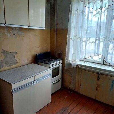 Продажа 	 Харьков,  Отакара Яроша ул.   37