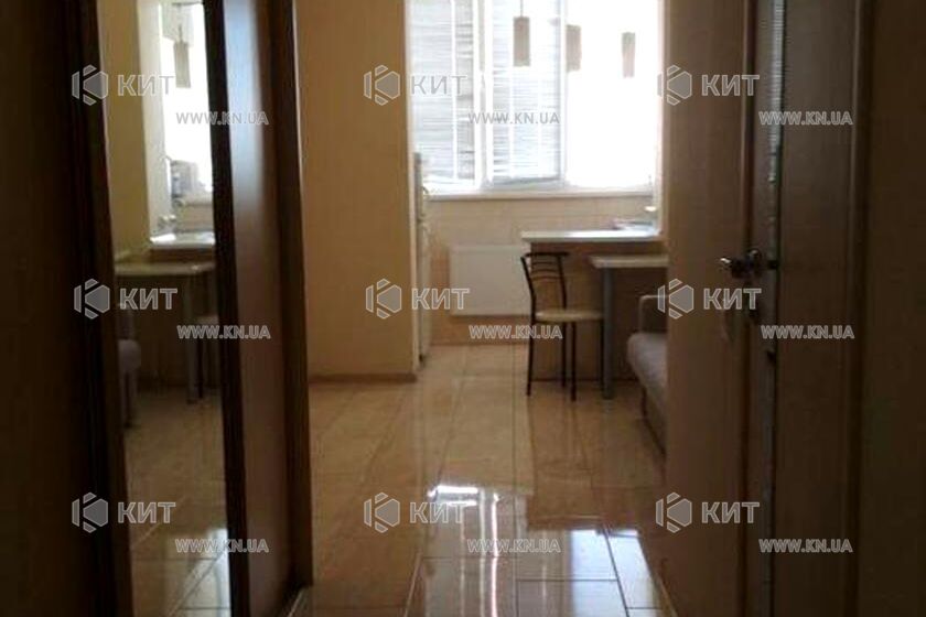 Продаж квартири Харків, Салтівка(Бараб.,Україна), 20м²