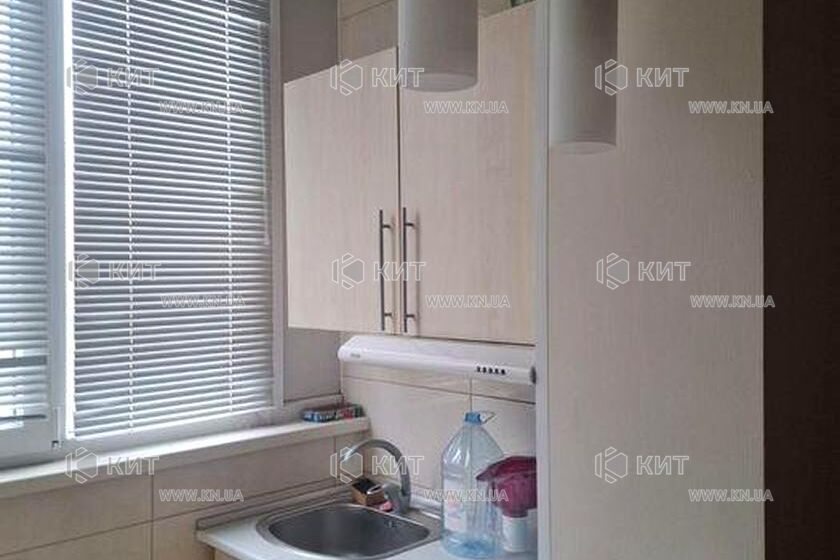 Продаж квартири Харків, Салтівка(Бараб.,Україна), 20м²