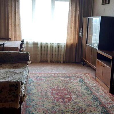 Продажа 	 Харків,  Академіка Курчатова пр.   21