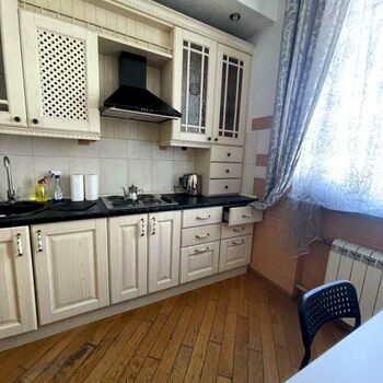 Продажа квартир - Харьков,  Космическая ул.  4