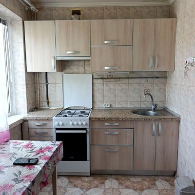 Продажа 	 Харьков,  Гвардейцев-Широнинцев ул.   59В
