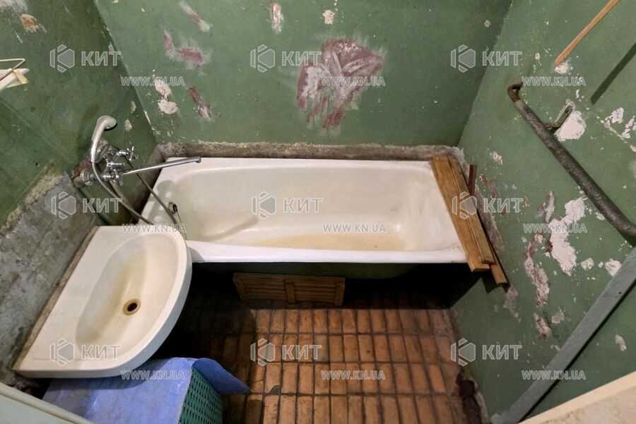 Продажа квартиры Харьков, ХТЗ, Рогань, 68м²