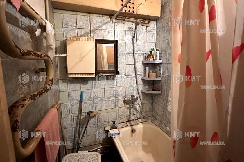Продажа квартиры Харьков, ХТЗ, Рогань, 42м²