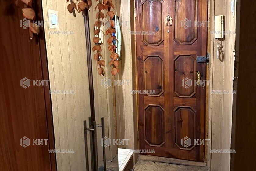 Продажа квартиры Харьков, ХТЗ, Рогань, 42м²