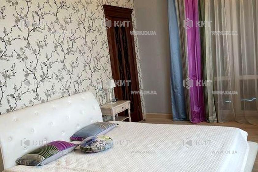 Продаж квартири Харків, Центр, 180м²