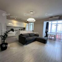 Продажа квартиры Харьков, Алексеевка, 100м²