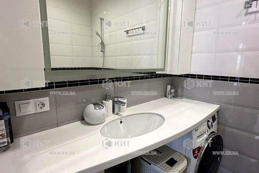 Продажа квартиры Харьков, Алексеевка, 100м²