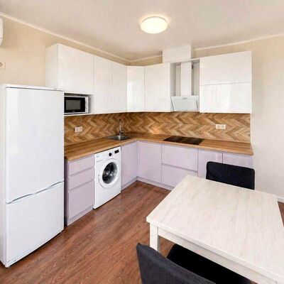 Продажа 	 Харьков, Птичка Казакевича ул.   31