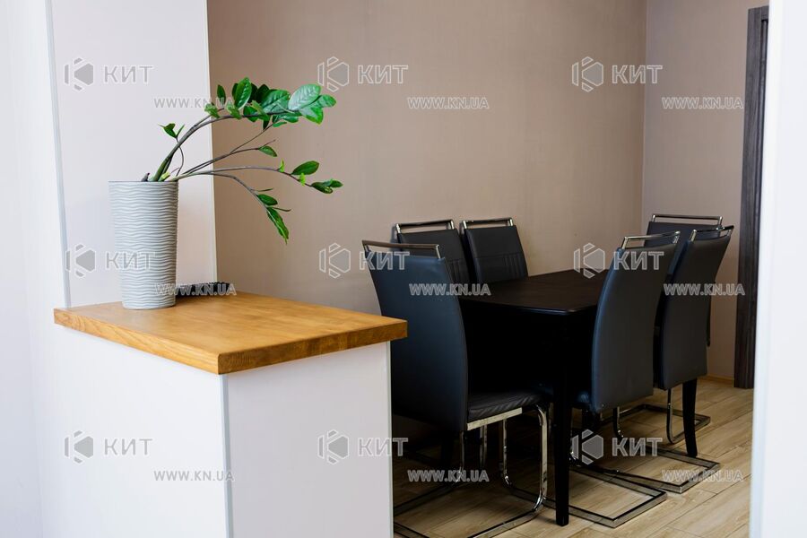 Продажа квартиры Харьков, ХТЗ, Рогань, 74м²