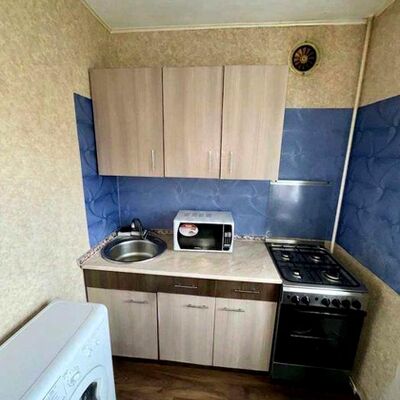 Продажа 	 Харків,  Науки (Леніна) пр.   84