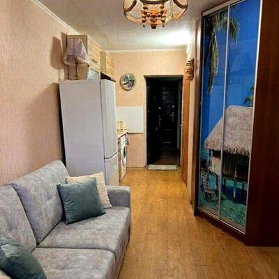 Продажа 	 Харків,  Владислава Зубенка (Тимурівців) вул.   31Г