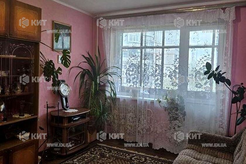 Продаж квартири Харків, ХТЗ, Рогань, 82м²