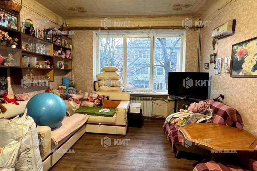 Продаж квартири Харків, ХТЗ, Рогань, 68м²