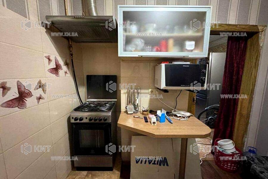 Продаж квартири Харків, ХТЗ, Рогань, 68м²