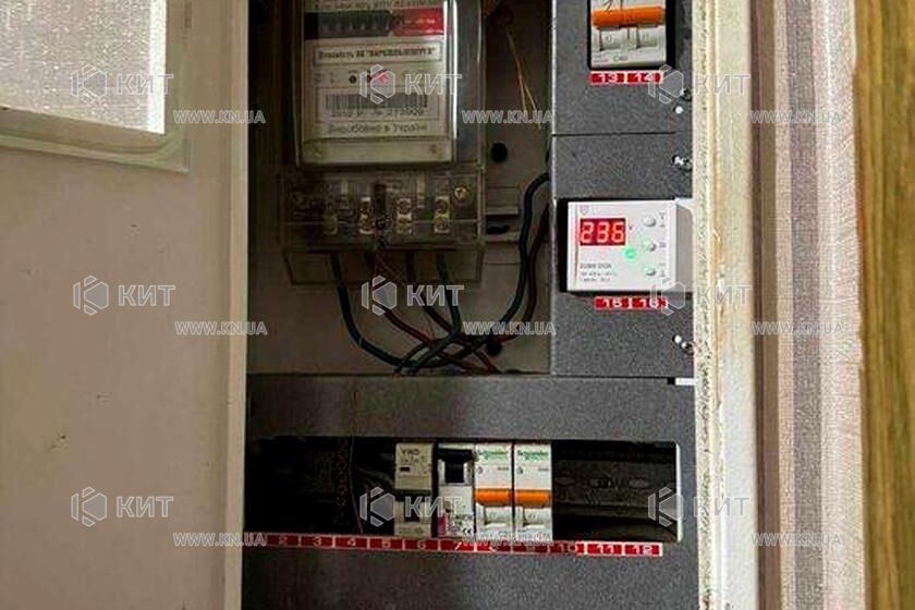 Продаж квартири Харків, ХТЗ, Рогань, 68м²