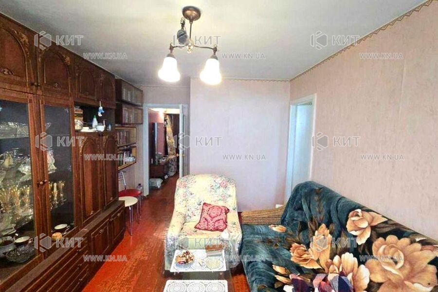 Продаж квартири Харків, ХТЗ, Рогань, 52м²