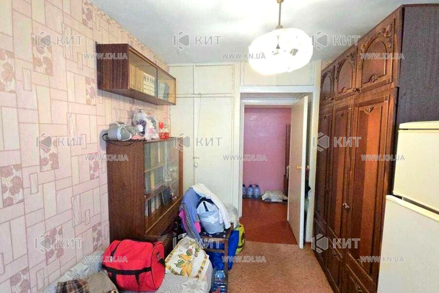 Продаж квартири Харків, ХТЗ, Рогань, 52м²