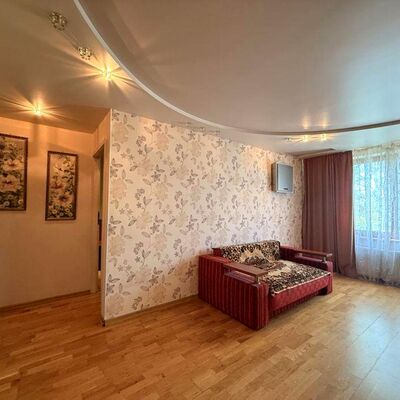 Продажа 	 Харків,  Тракторобудівників пр.   107